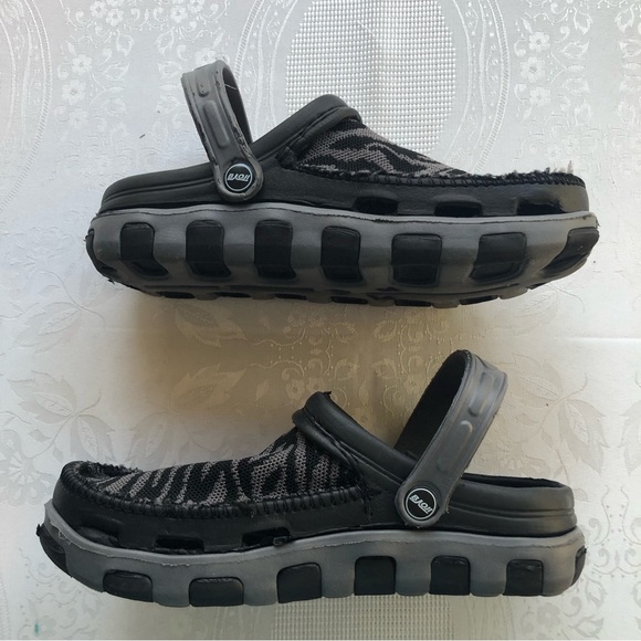 Boji Sandals Women’s Size 41(US-10) Gray/Black Zebra Mules Clogs Rubber Shoes - Picture 6 of 16